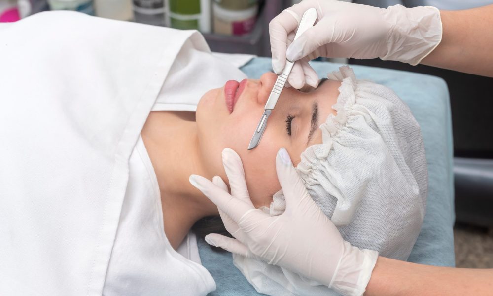 What is Dermaplaning What Are its Benefits